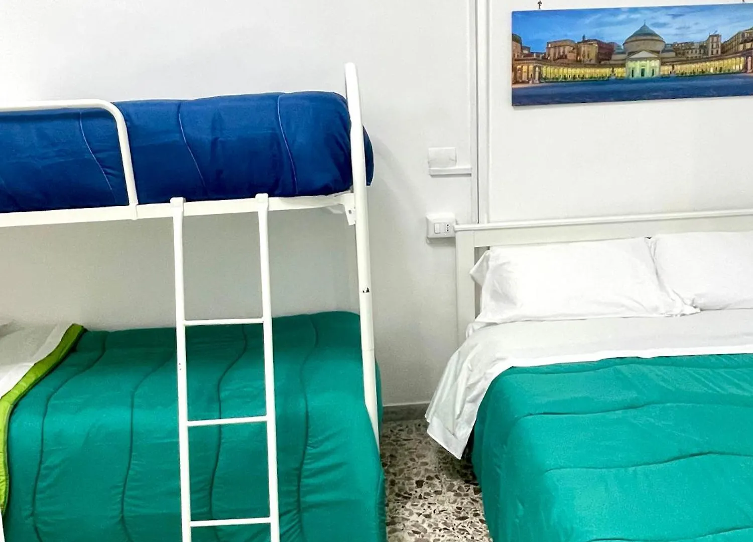 Guest house House Piazza Garibaldi By Loveinthetravel Naples Italy