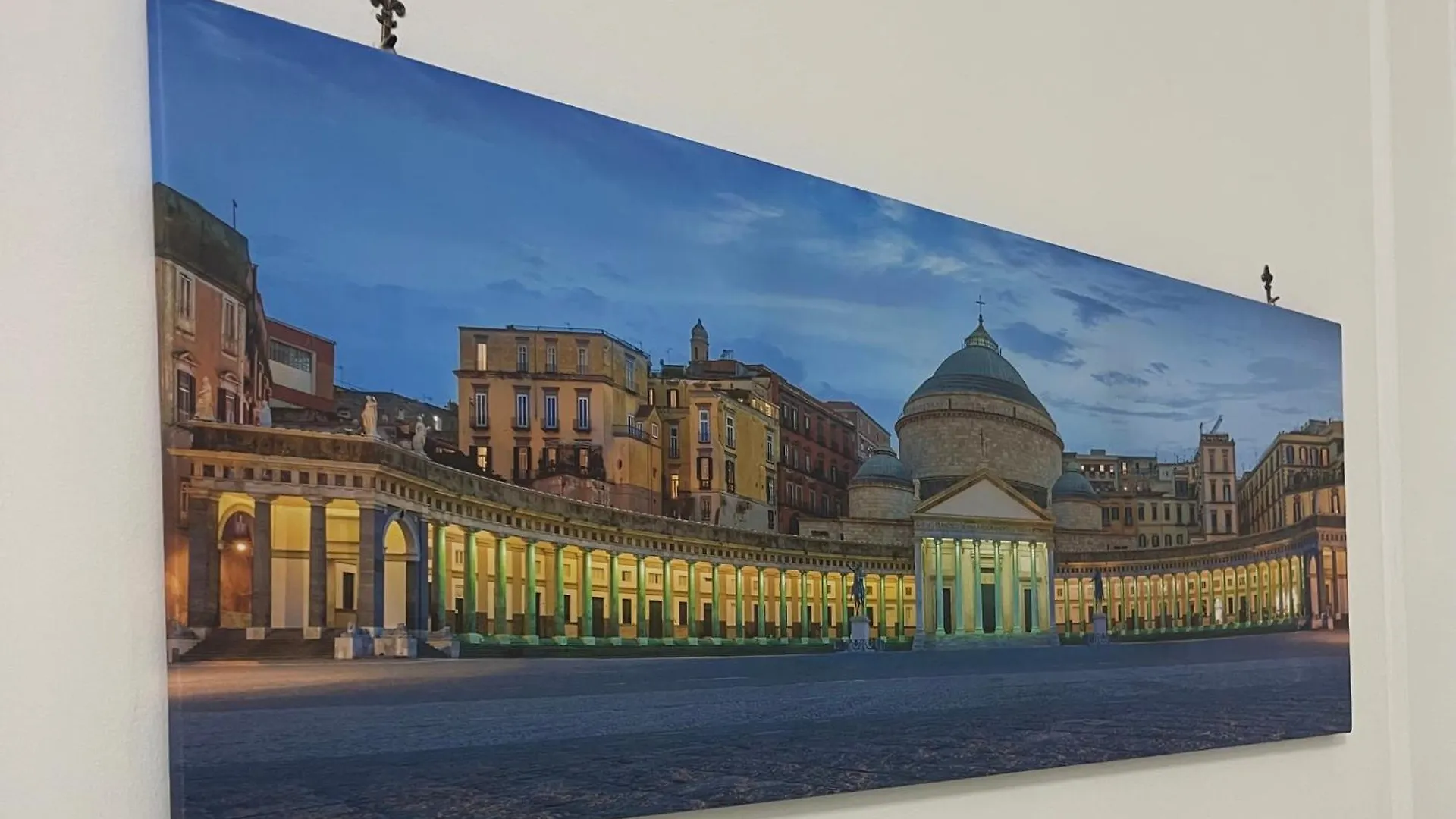 House Piazza Garibaldi By Loveinthetravel Naples Guest house
